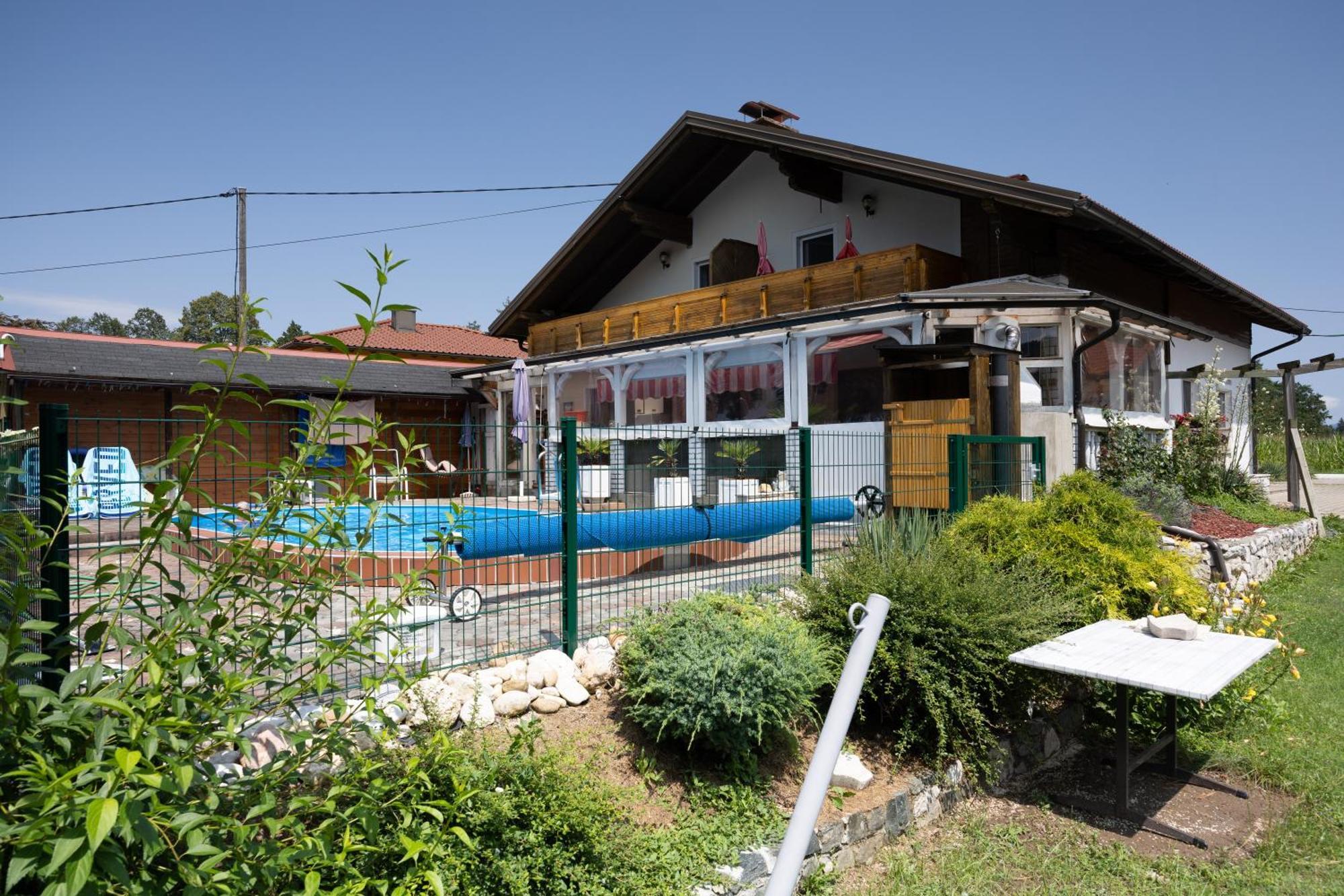 Christis Apartments Eberndorf Extérieur photo